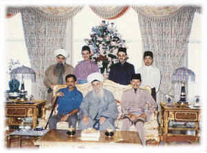 Shaykh Nazim and Sultan Brunei & Prince of Malaysia Raja Ashman