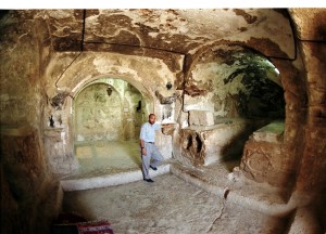 Al-Kahf Inside Cave.tif