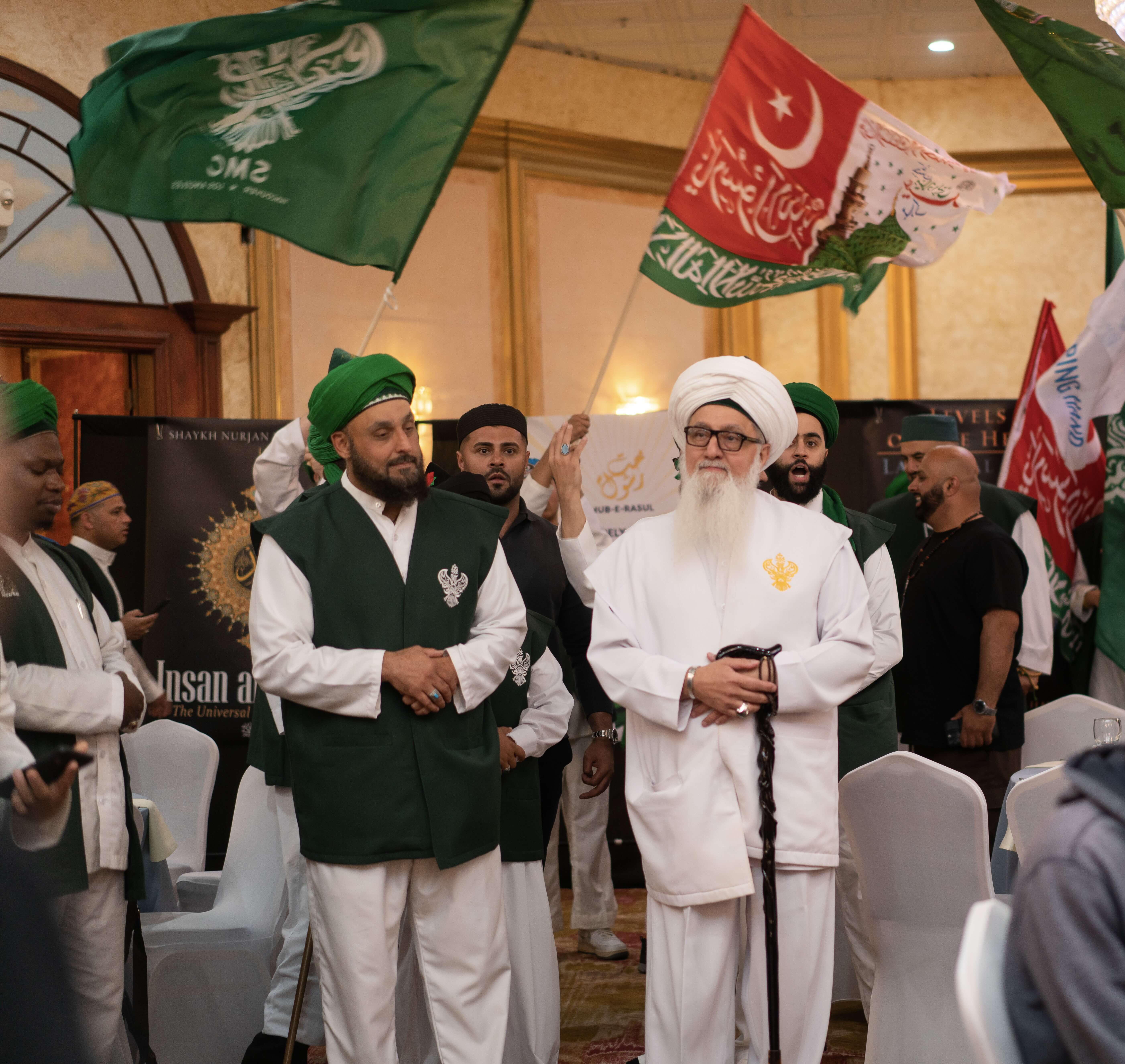 Shaykh Nurjan (Q) Parade Presence of Prophet (S) Gul E Muhammadi (S) Salawat Recitations