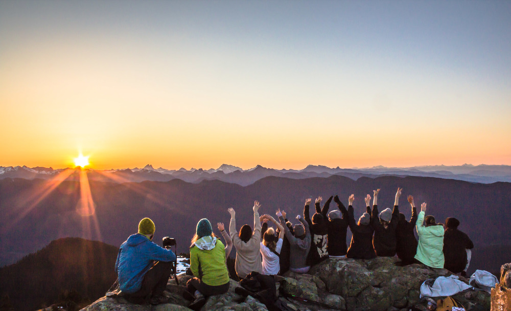 Sunrise Vancouver Mountains Western People