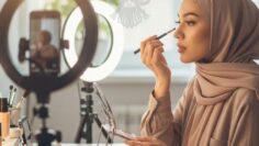 female-influencer-makeup