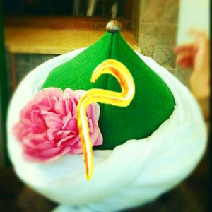 naqshbandi turban with golden meem,arabic huoof on turban